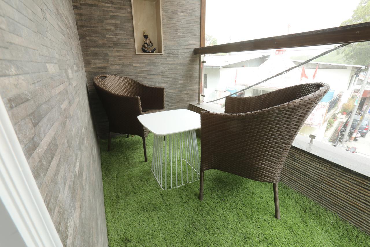 Milestone Inn & Spa Mussoorie Buitenkant foto